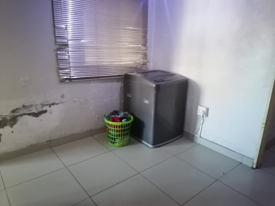 5 Bedroom Property for Sale in Brandwag Free State